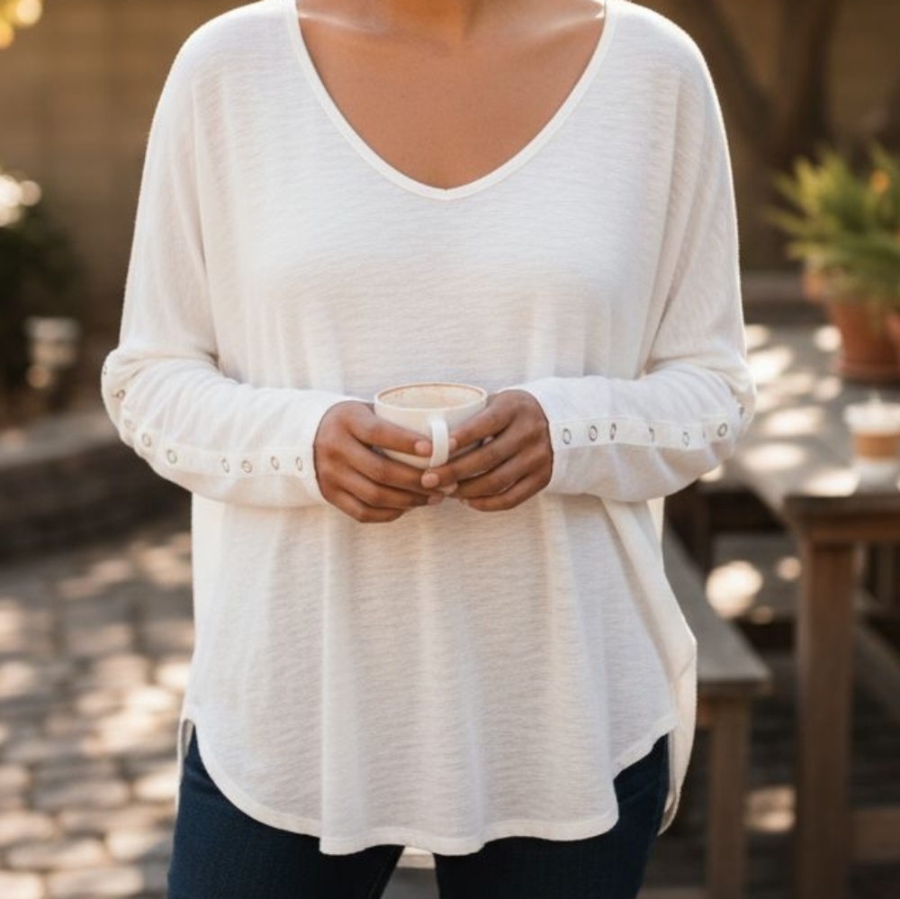 Free People Sienna Snap Cuff Cotton Blend White Tee